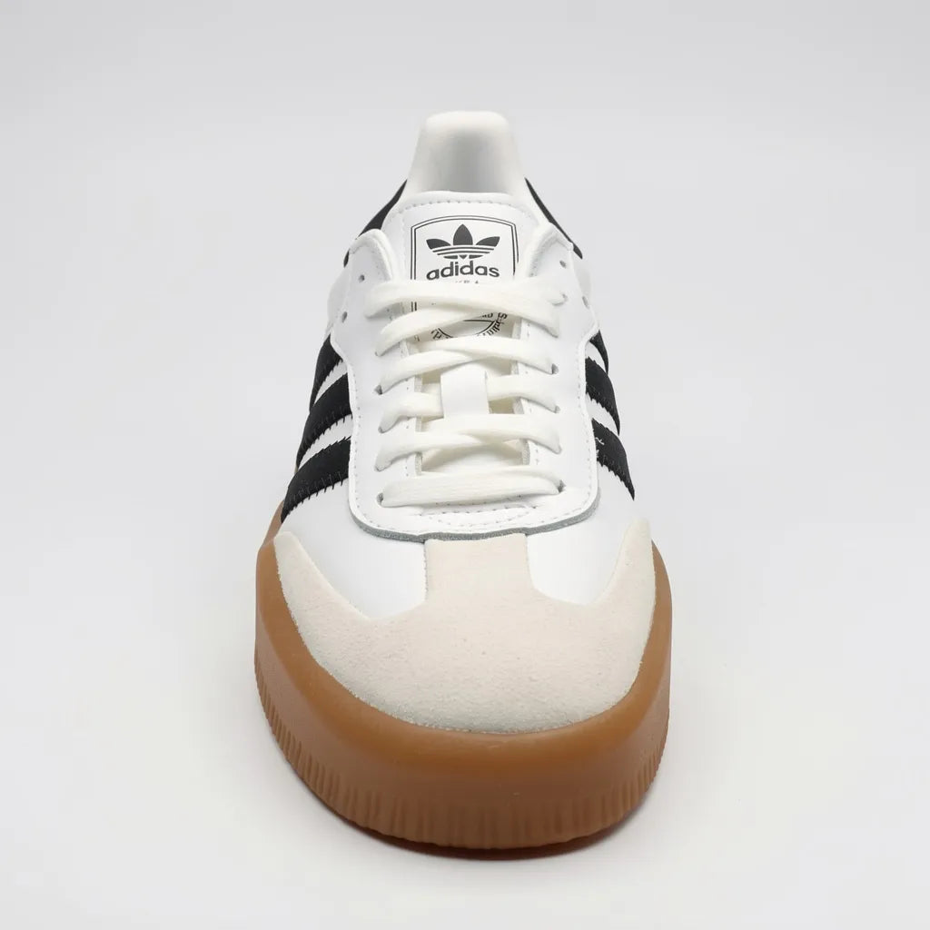 Adidas Tenis Moderno Blanco Franjas / Lineas Cuero Negro Lateral y Talón Suela Café | Compralo en Soy Reinventada GT | 3