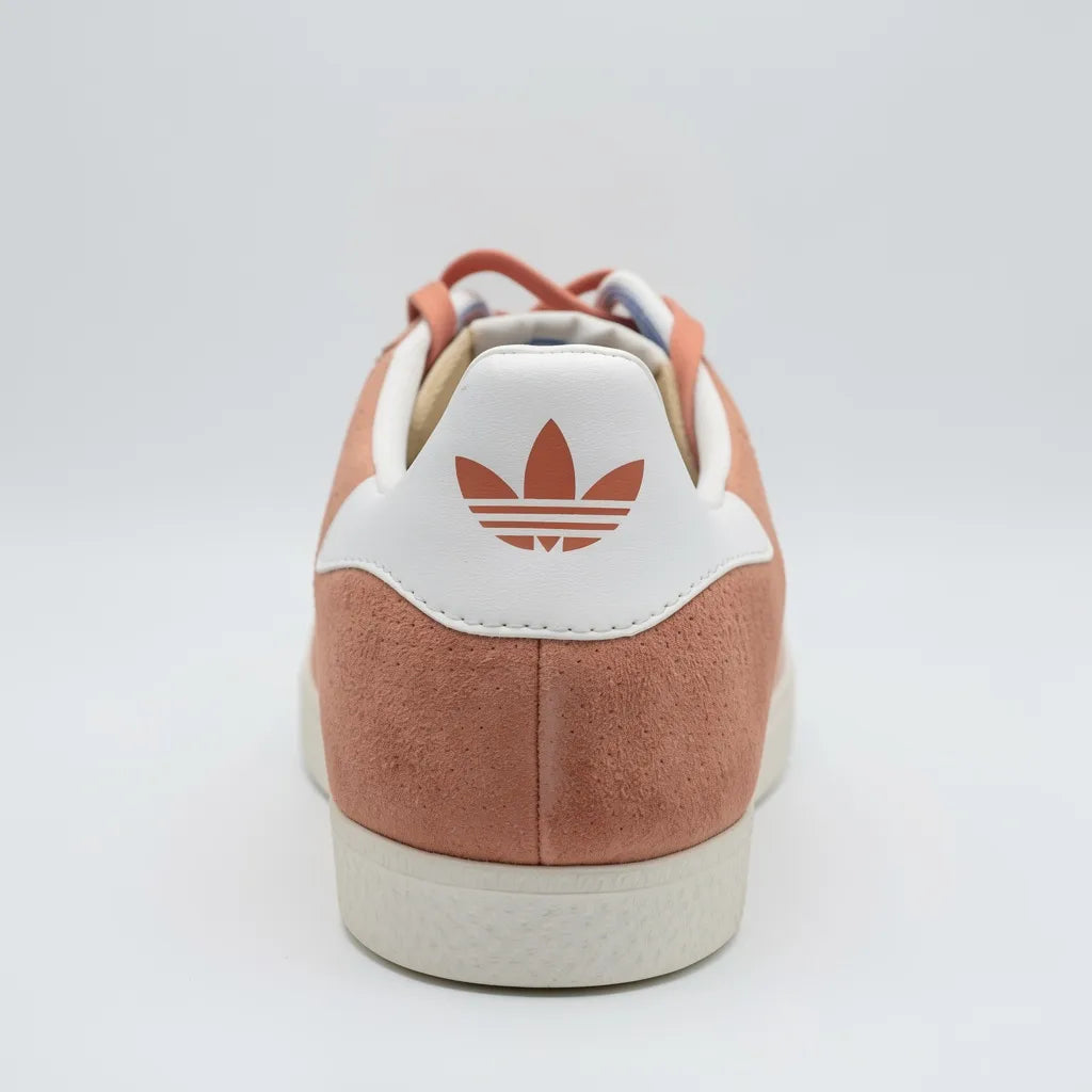 Adidas Tenis Urbano Rosado Franjas / Lineas Cuero Blanco Lateral y Talón Suela Blanco Hueso | Compralo en Soy Reinventada GT | 4