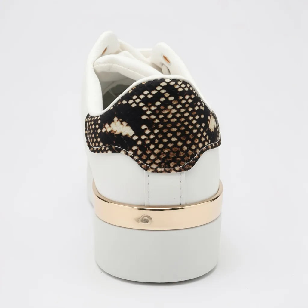 Aeropostal Tenis Moderno Blanco Estampado Serpiente Dorado Lateral y Talón Suela Blanca | Compralo en Soy Reinventada GT | 4