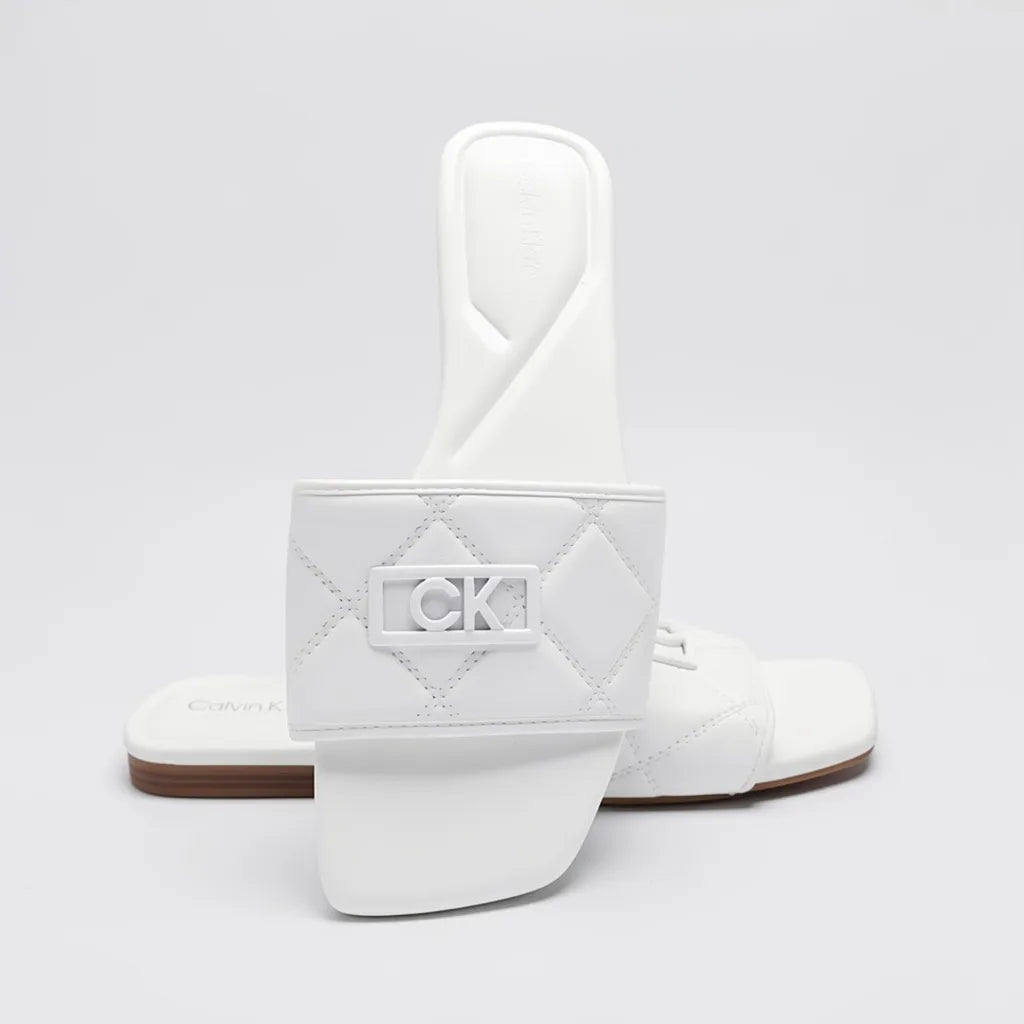 Calvin Klein Sandalia Slip On Blanco Placa Blanco Empeine Suela Café | Compralo en Soy Reinventada GT | 5
