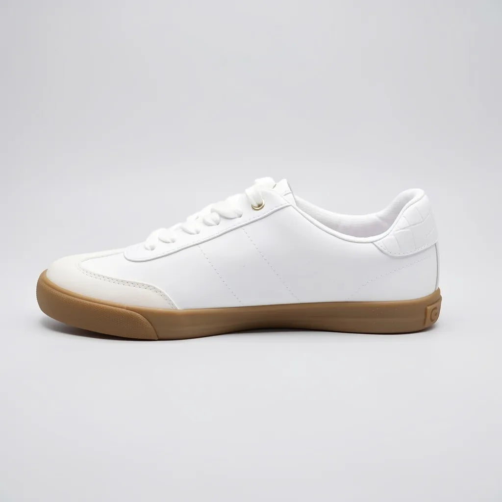 GBG Tenis Moderno Blanco Cadena Dorado Lateral Suela Café | Compralo en Soy Reinventada GT | 2
