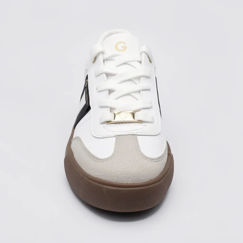 GBG Tenis Urbano Blanco Gamuza Gris Talón y Punta Suela Café | Compralo en Soy Reinventada GT | 3