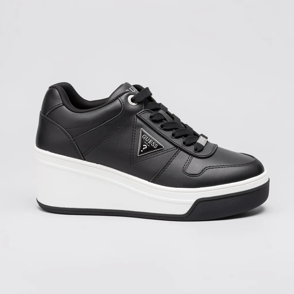 Guess Plataforma Moderno Negro Placa Plateado Cintas Suela Blanca/ negro | Compralo en Soy Reinventada GT | 1