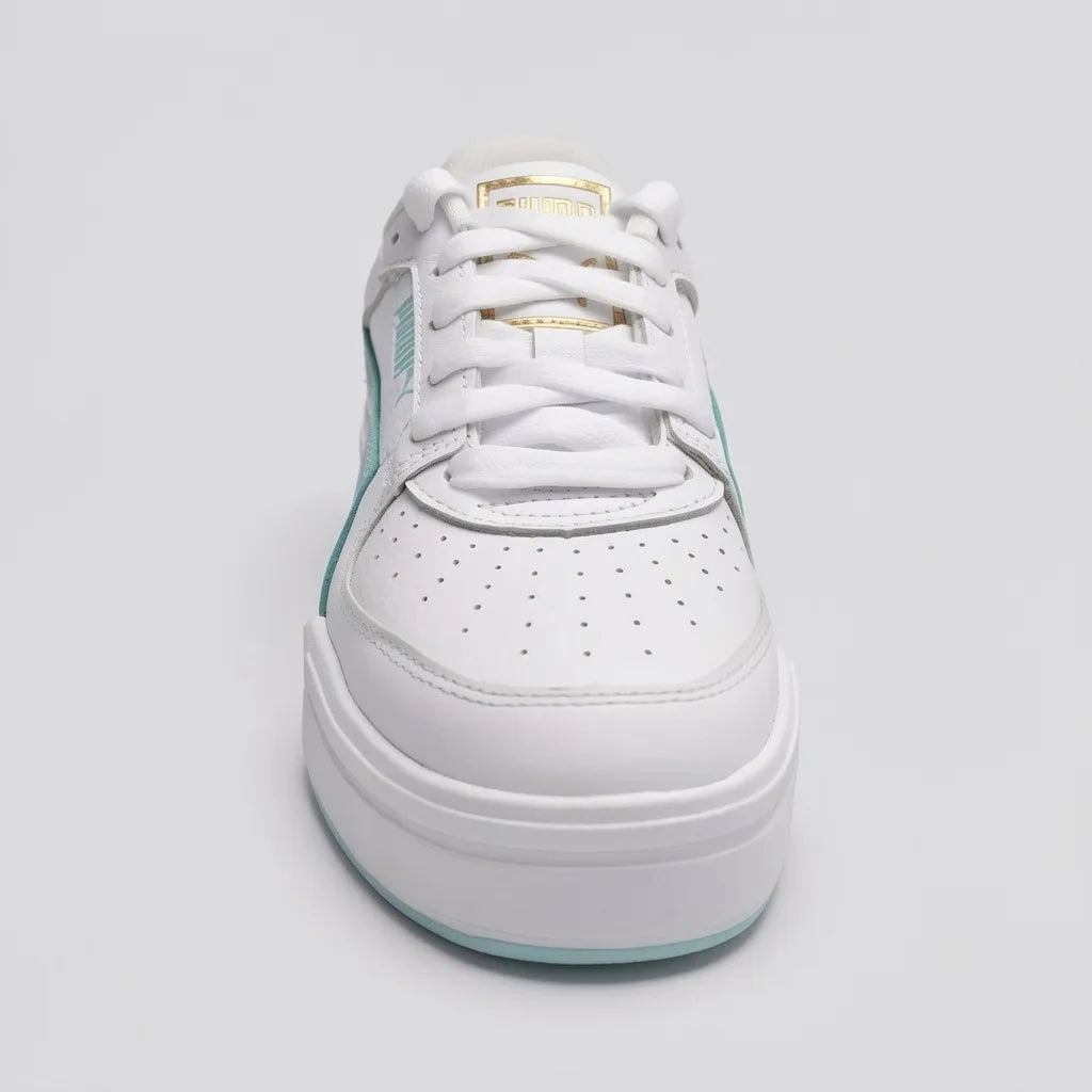 Puma Tenis Plataforma Blanco Franjas / Lineas Turquesa Lateral Suela Blanca/Turquesa | Photo Studio AI | 3