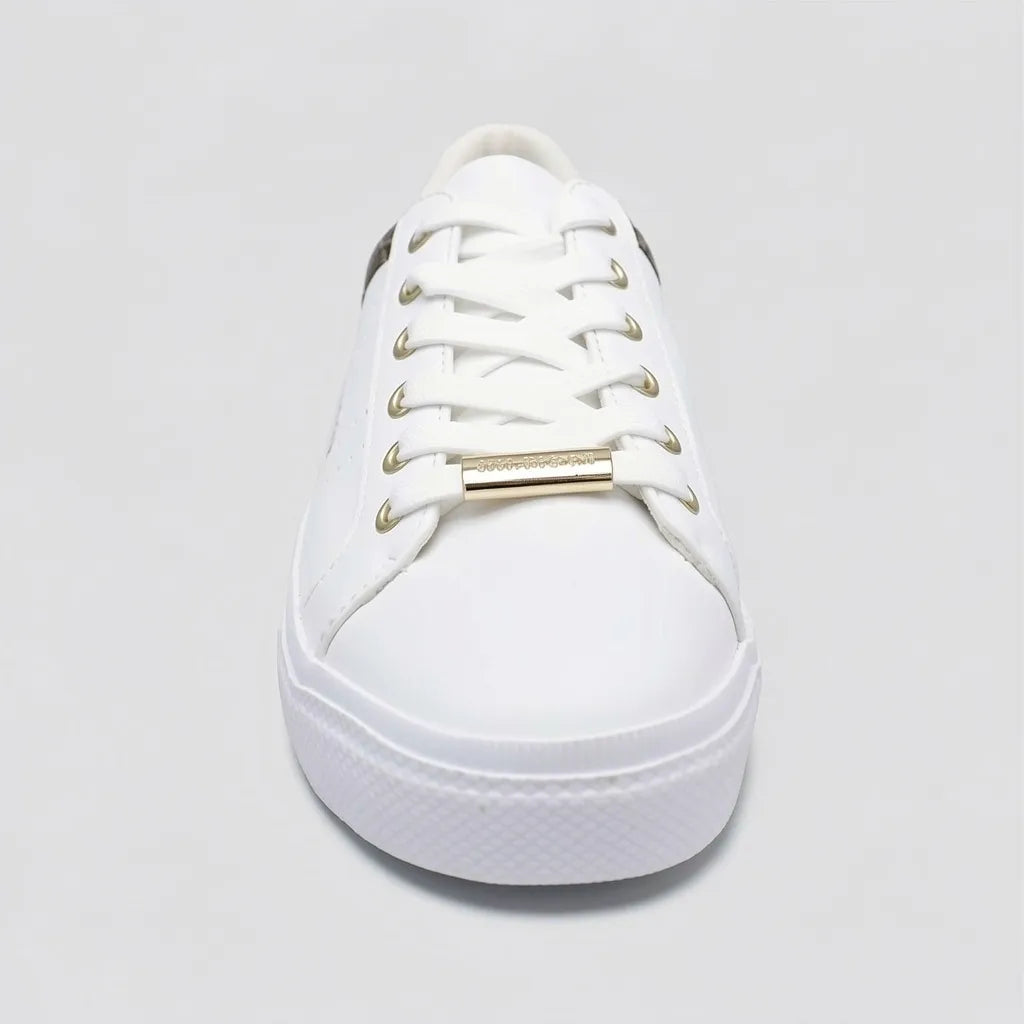 Tommy Tenis Moderno Blanco Diseño TH Café/ Dorado Talón Suela Blanca | Photo Studio AI | 3