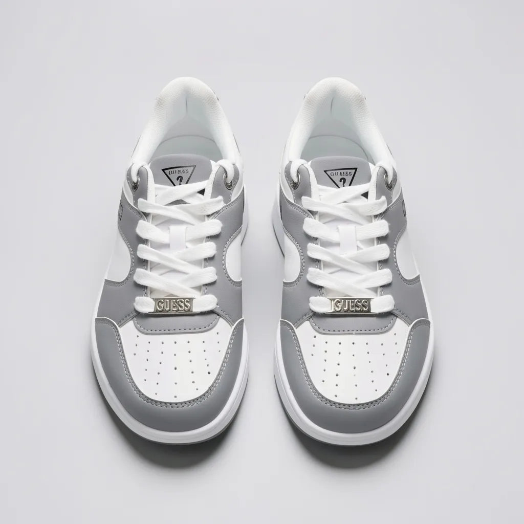 Guess Tenis Urbano Blanco Detalles Gris Todo Suela Blanca/ gris | Photo Studio AI | 5