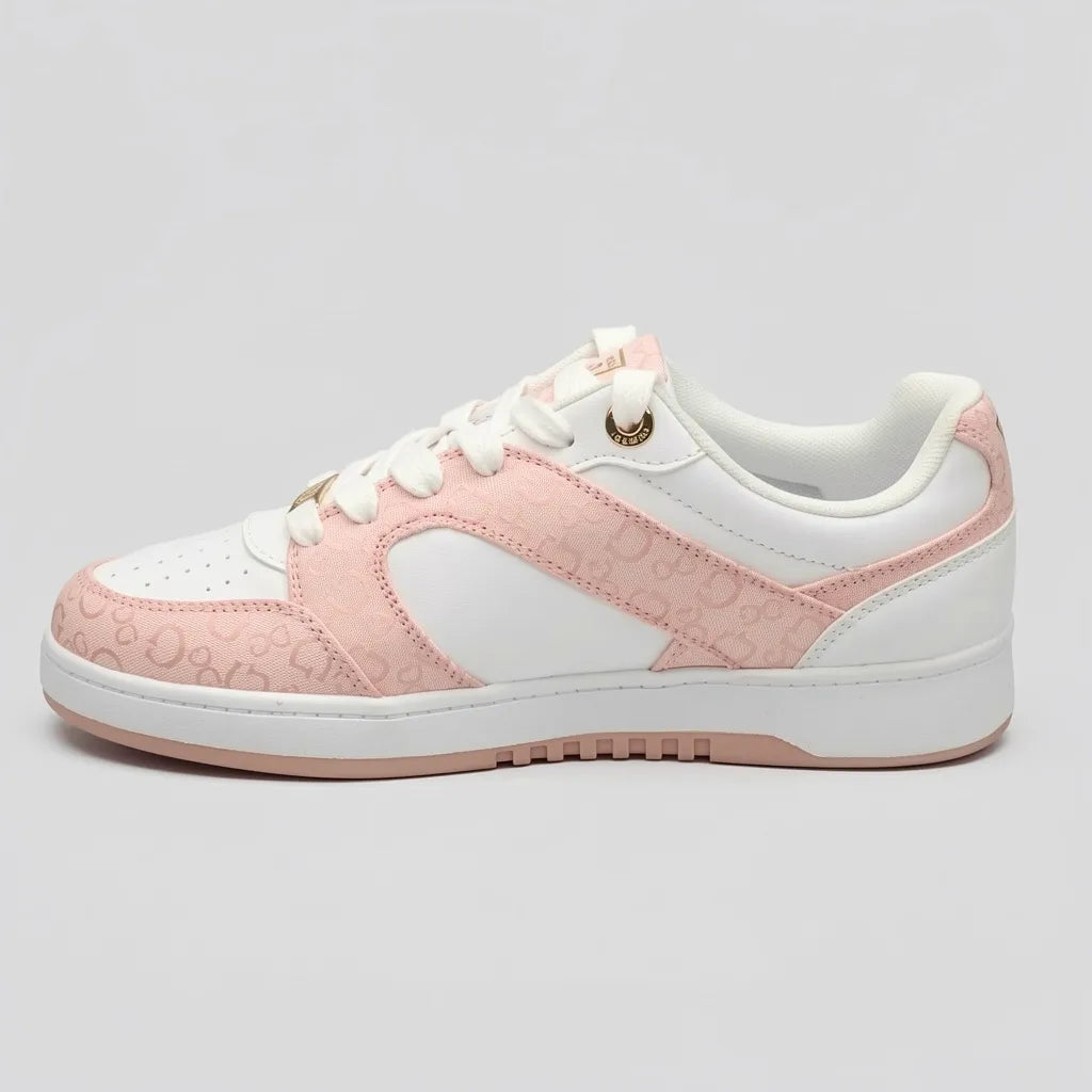 Guess Tenis Urbano Blanco Estampado G Rosado Todo Suela Blanca/ Rosado | Photo Studio AI | 2