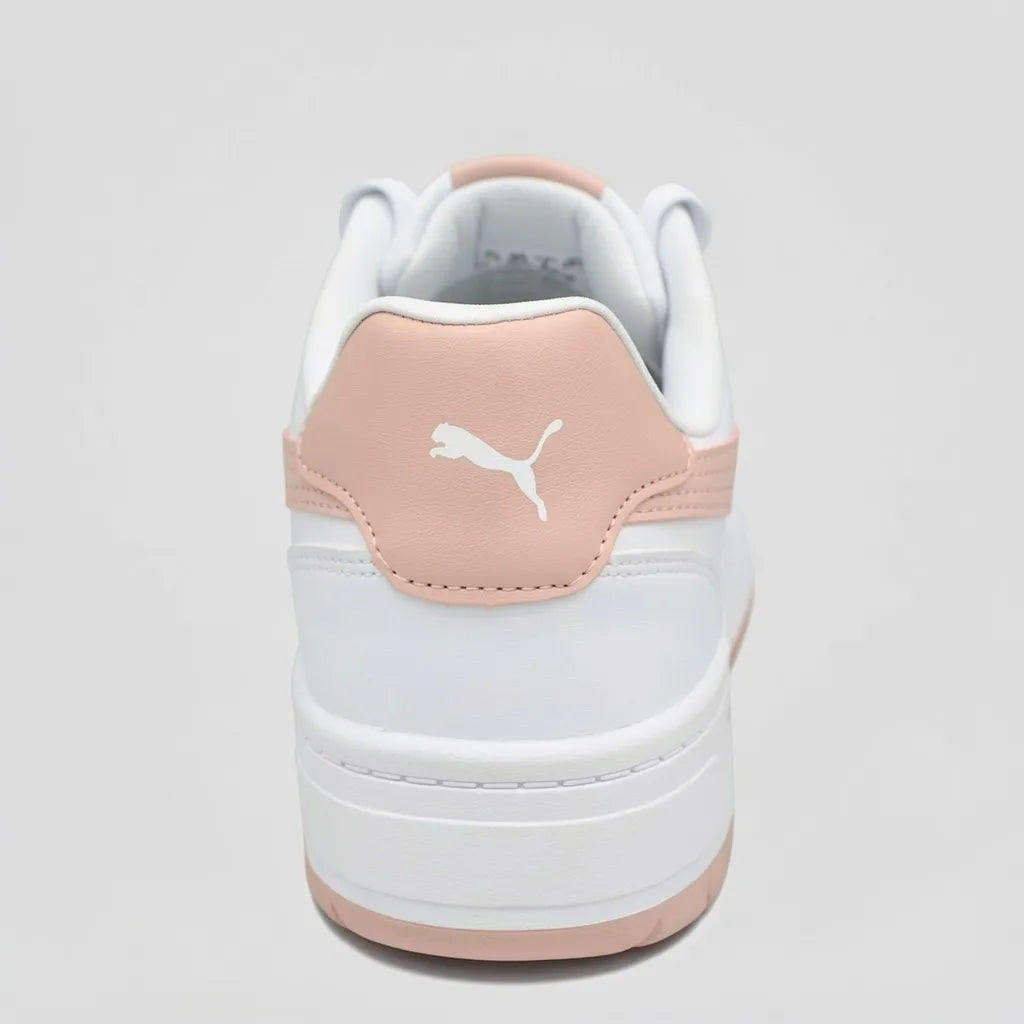 Puma Tenis Plataforma Blanco Franjas / Lineas Rosado Lateral Suela Blanca/ Rosado | Photo Studio AI | 4