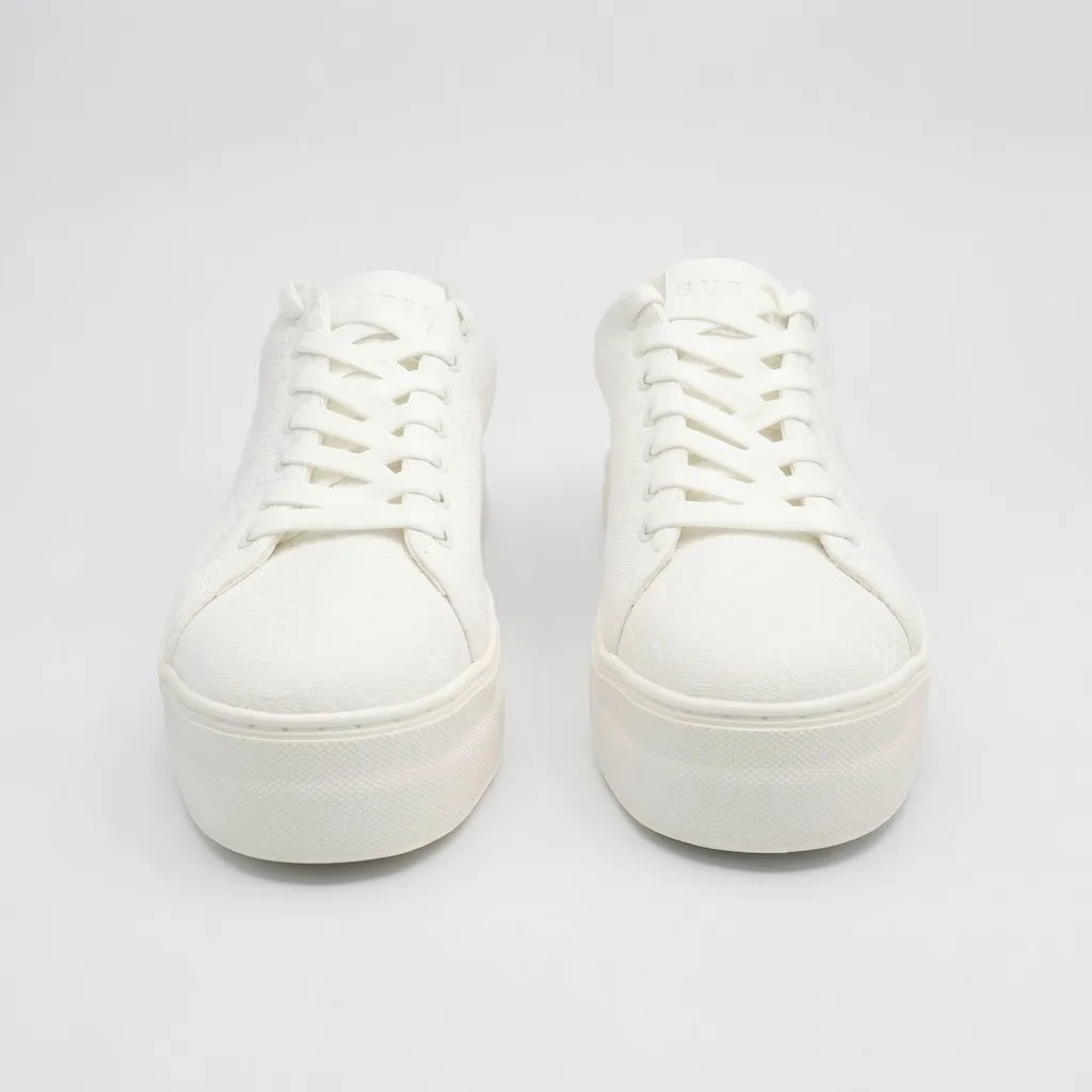 Guess Tenis Plataforma Blanco hueso Bordado Guess Blanco Todo Suela Blanco Hueso | Photo Studio AI | 5