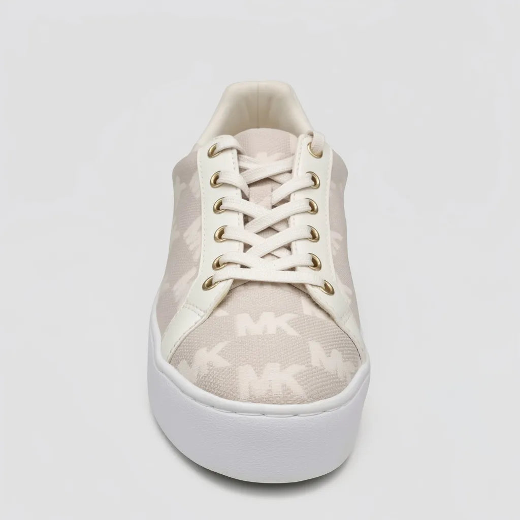 Michael Kors Tenis Moderno Beige Bordado MK Crema Todo Suela Blanca | Photo Studio AI | 3
