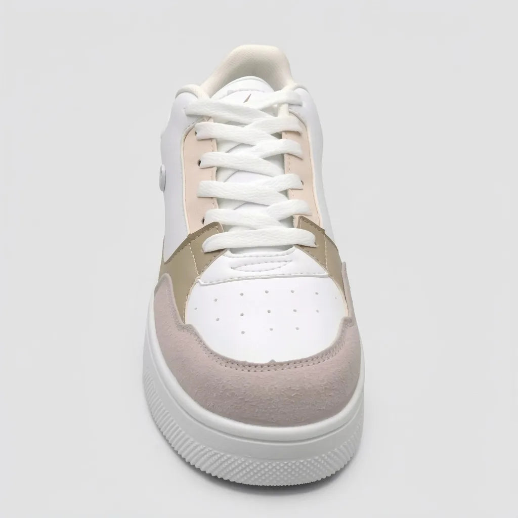 Nautica Tenis Plataforma Blanco Detalles Café/ Beige Lateral Suela Blanca | Photo Studio AI | 3