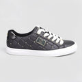 GBG Tenis Moderno Negro Detalles Dorado Lateral, cintas y talón Suela Blanca | Photo Studio AI | 1