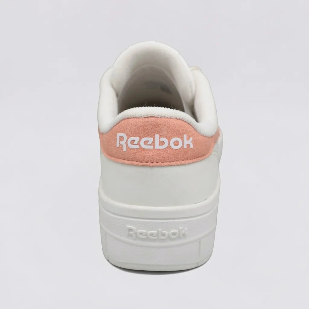 Reebok Tenis Plataforma Blanco hueso Franjas / Lineas Salmón Lateral y Talón Suela Blanco Hueso | Photo Studio AI | 4