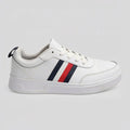Tommy Tenis Plataforma Blanco Bandera Rojo/ Azul/ Blanco Lateral Suela Blanca | Photo Studio AI | 1