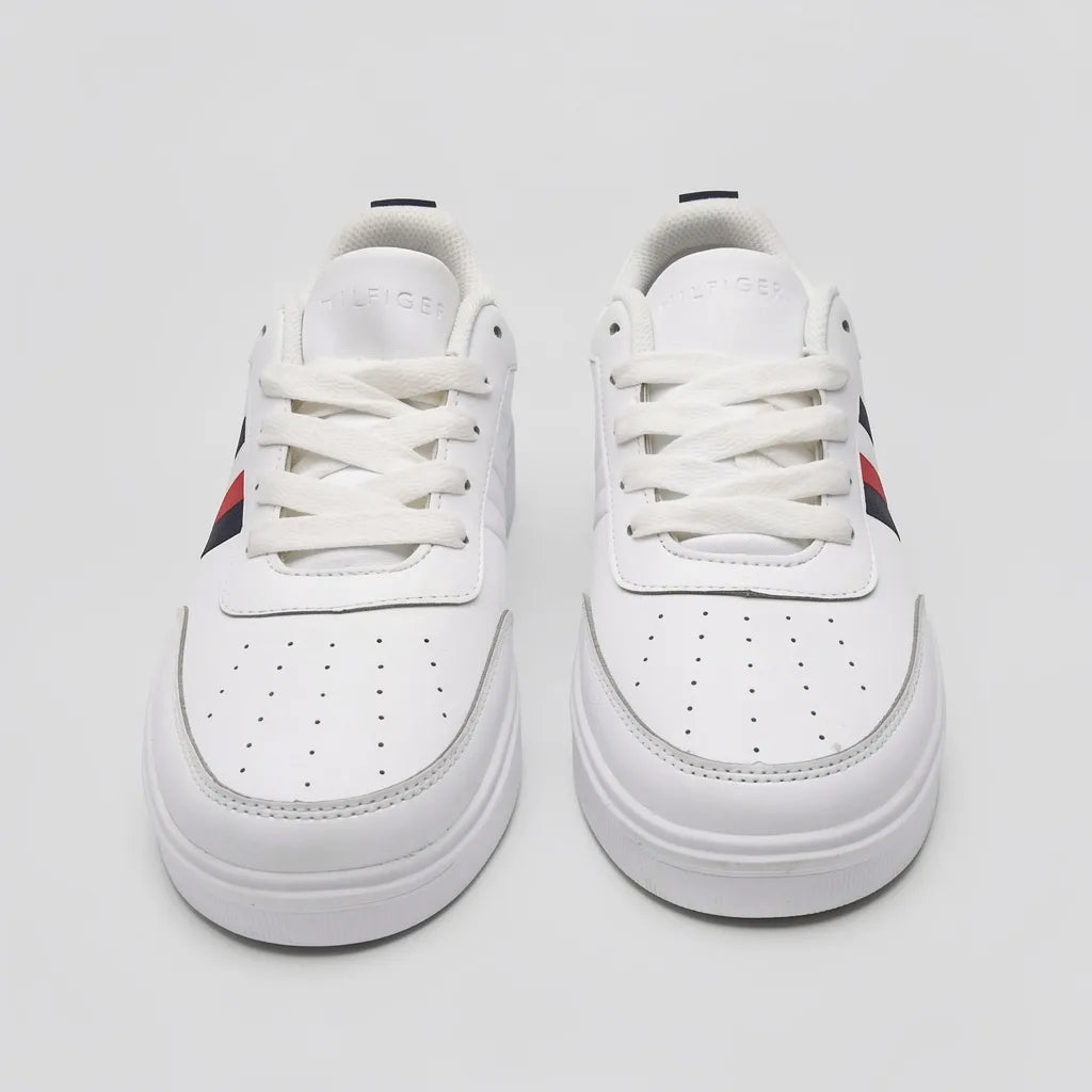 Tommy Tenis Plataforma Blanco Bandera Rojo/ Azul/ Blanco Lateral Suela Blanca | Photo Studio AI | 5