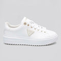 Guess Tenis Plataforma Blanco Triángulo Guess Blanco/ Dorado Lateral Suela Blanca | Photo Studio AI | 2