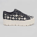 Guess Tenis Plataforma Beige Bordado G Azul Marino Todo Suela Blanco Hueso | Photo Studio AI | 1