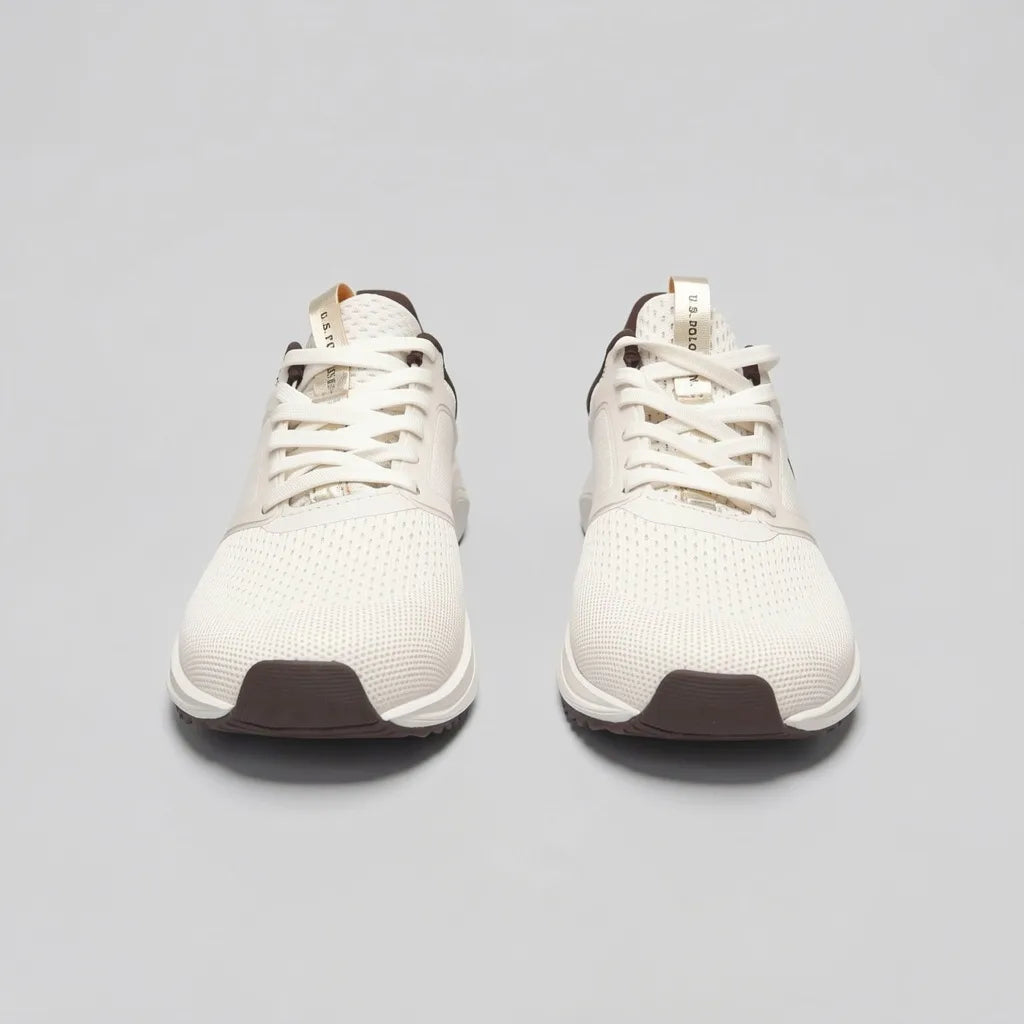 Polo Tenis Deportivo/ Casual Crema Detalles Café Oscuro Lateral y Talón Suela Blanca | Photo Studio AI | 5