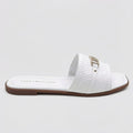 Tommy Sandalia Slip On Blanco Placa Dorado Empeine Suela Café | Photo Studio AI | 1