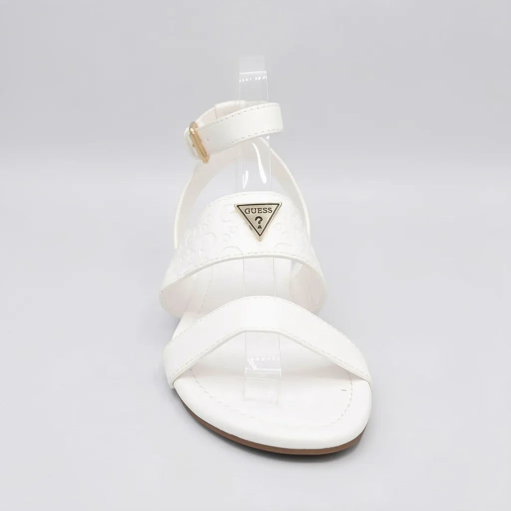 Guess Sandalia Tiras Blanco Textura Guess Dorado Empeine Suela Café | Photo Studio AI | 3