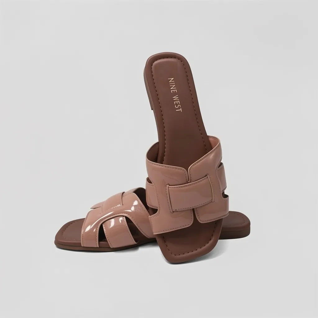 Nine West Sandalia Slip On Nude N/A Café Empeine Suela Café | Photo Studio AI | 5