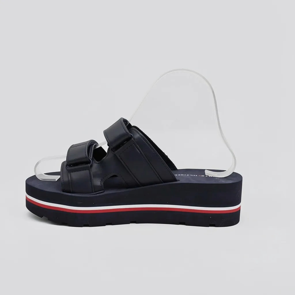 Tommy Sandalia Velcro Azul Marino Franjas / Lineas Blanco/ Rojo Suela Suela Azul Marino | Photo Studio AI | 2
