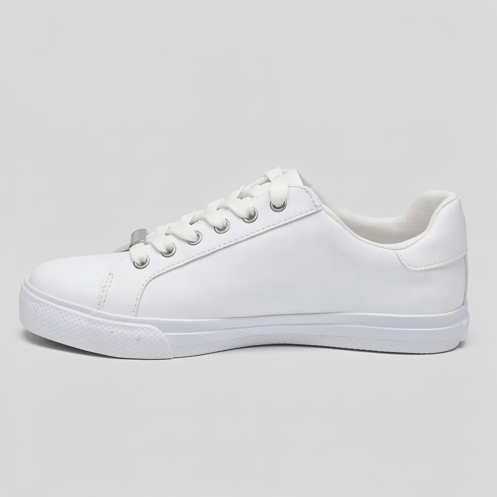 Tommy Tenis Minimal Blanco Placa Plateado Cintas Suela Blanca | Photo Studio AI | 2