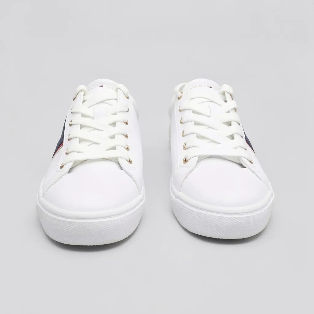 Tommy Tenis Minimal Blanco Estampado TH Rojo/ Azul Lateral y Talón Suela Blanca | Photo Studio AI | 5