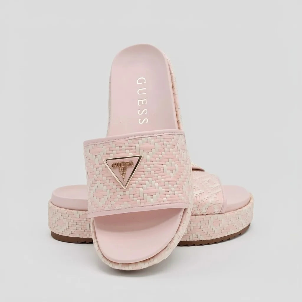 Guess Sandalia Plataforma Rosado Triángulo Guess Rosado/ Dorado Empeine Suela Blanca/ Rosado | Photo Studio AI | 5