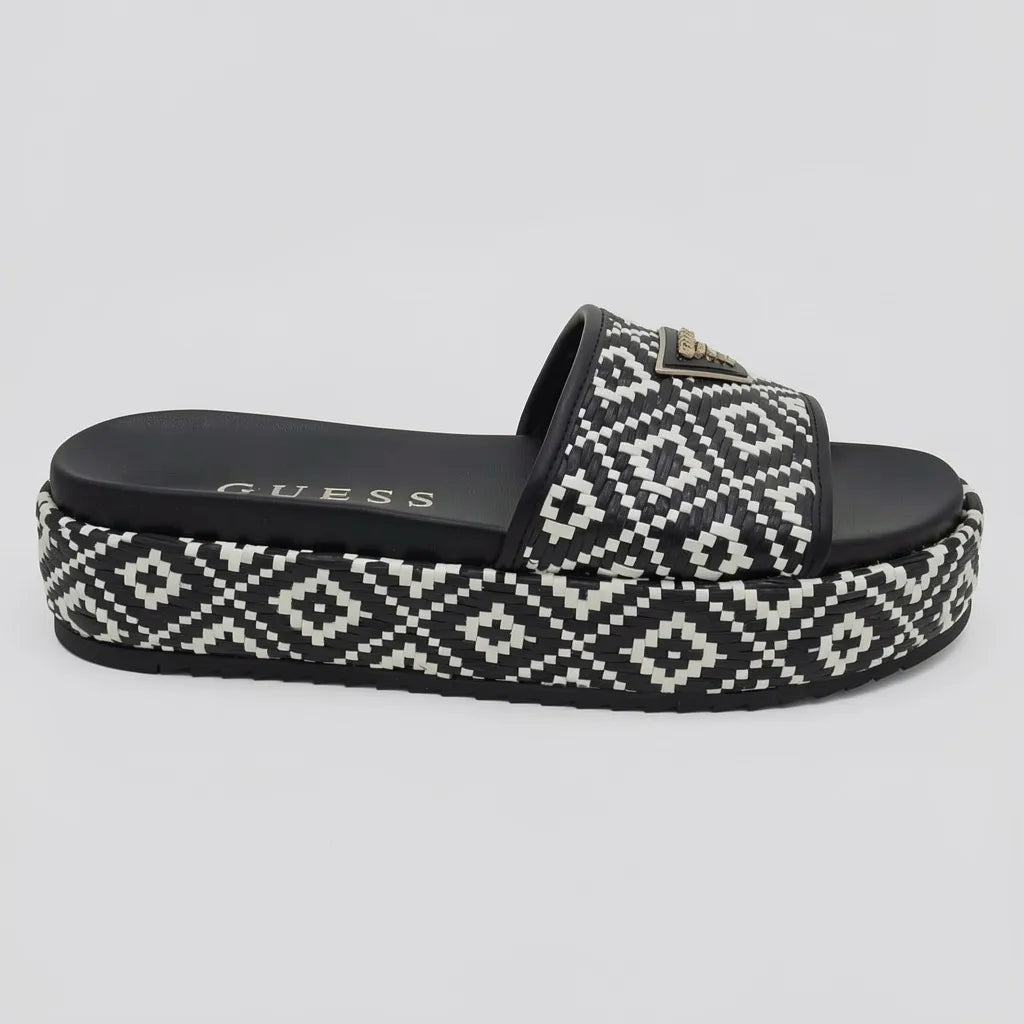 Guess Sandalia Plataforma Negro Triángulo Guess Negro Empeine Suela Blanca/ negro | Photo Studio AI | 1