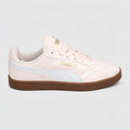 Puma Tenis Urbano Rosa Pastel Franjas / Lineas Blanco Lateral Suela Café | Photo Studio AI | 1