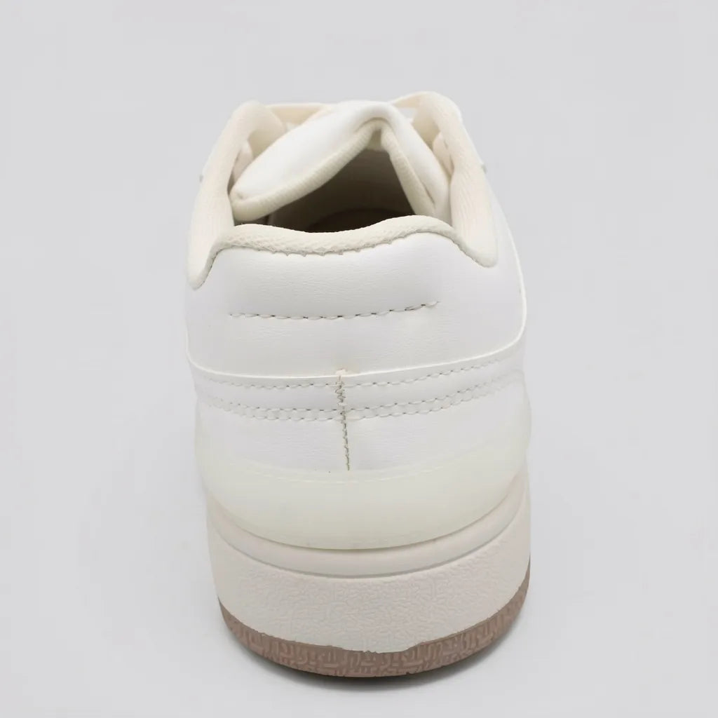 Polo Tenis Plataforma Blanco hueso Logo Café Claro Lateral Suela Blanco Hueso/ Café | Photo Studio AI | 4