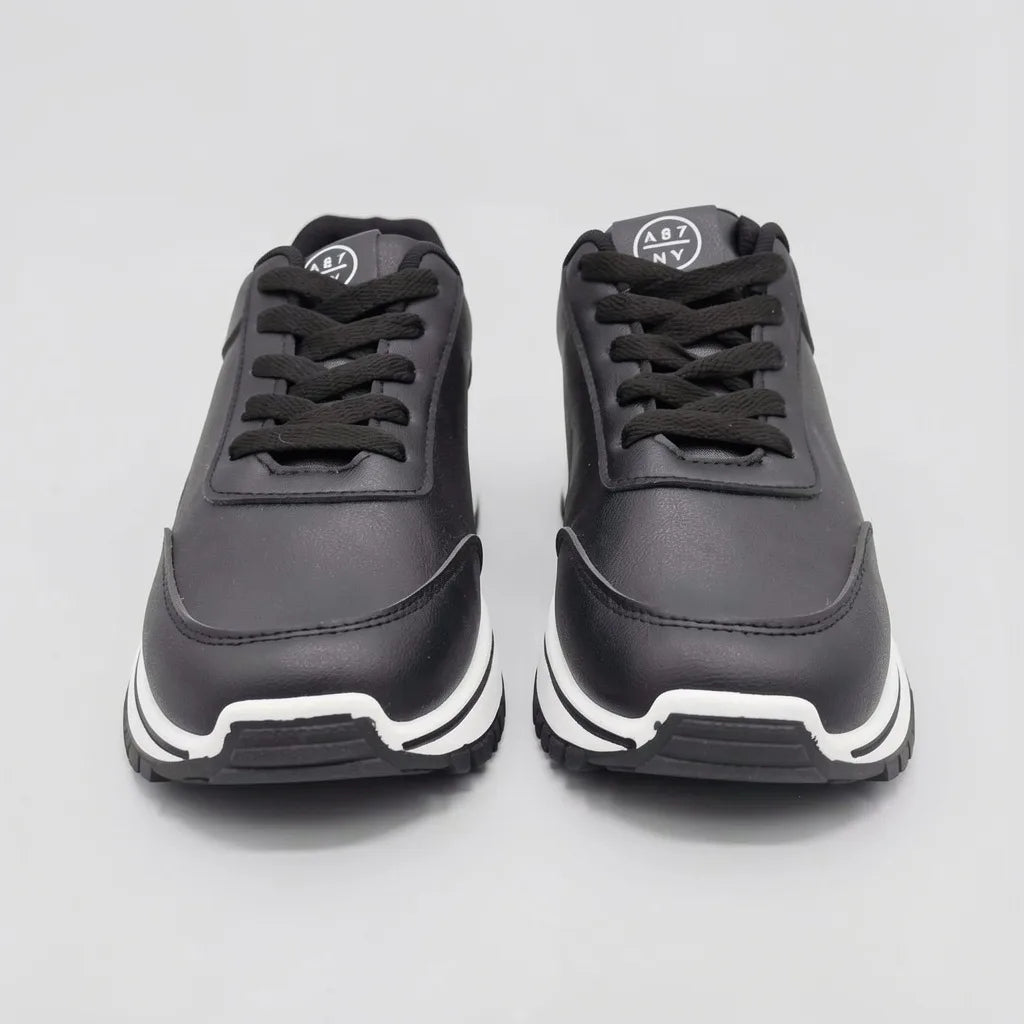 Aeropostal Tenis Plataforma Negro Detalles Blanco Talón y Suela Suela Blanca/ negro | Photo Studio AI | 5
