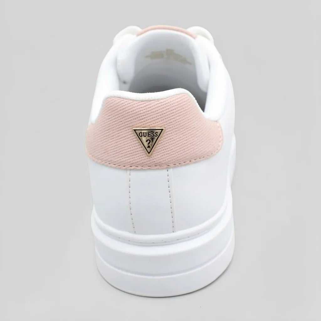 Guess Tenis Plataforma Blanco Detalles Rosado/ Dorado Lateral, Lengüeta y Cintas Suela Blanca | Photo Studio AI | 4