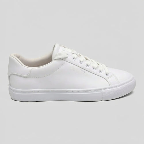 Calvin Klein Tenis Minimal Blanco N/A N/A N/A Suela Blanca | Photo Studio AI | 1