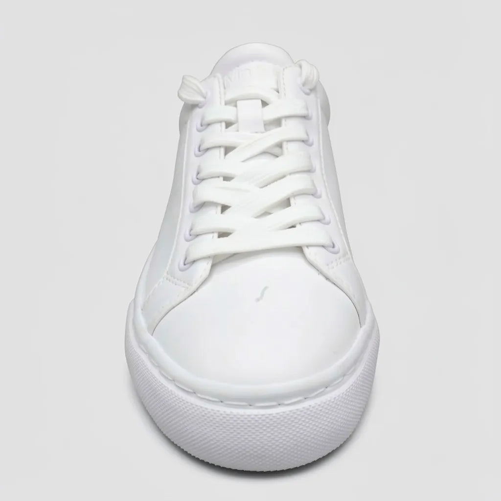 Calvin Klein Tenis Minimal Blanco N/A N/A N/A Suela Blanca | Photo Studio AI | 4