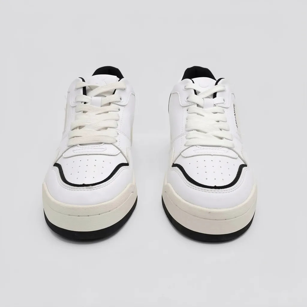 Calvin Klein Tenis Plataforma Blanco Detalles Negro Punta, lateral y talón Suela Blanco Hueso/ Negro | Photo Studio AI | 5
