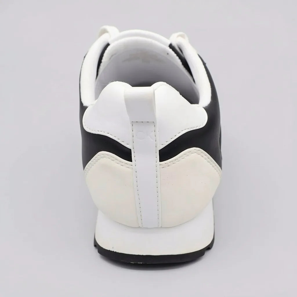 Calvin Klein Tenis Deportivo/ Casual Negro Detalles Blanco Hueso Punta, lateral y talón Suela Blanca/ negro | Photo Studio AI | 4