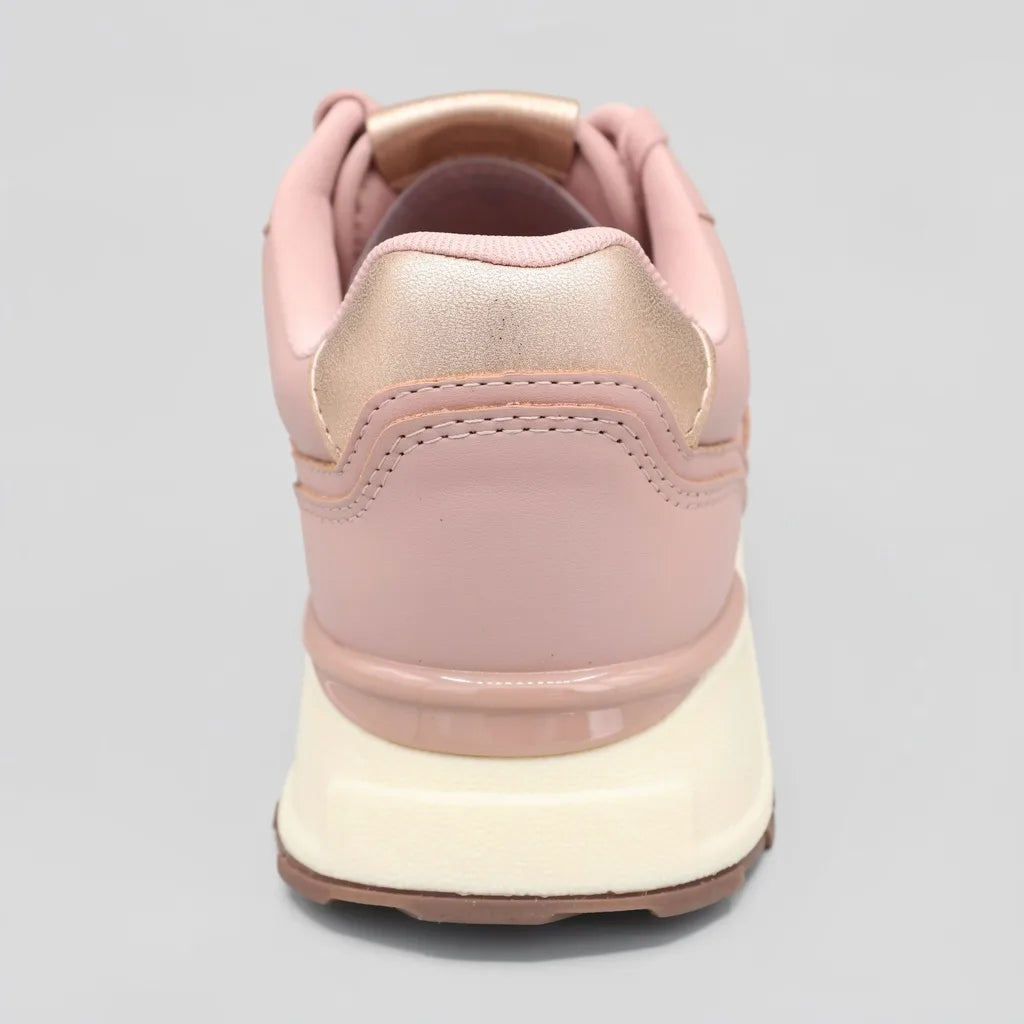 Guess Tenis Moderno Palo Rosa Detalles Rose Gold Lengüeta y Talón Suela Blanco Hueso/ Café | Photo Studio AI | 4