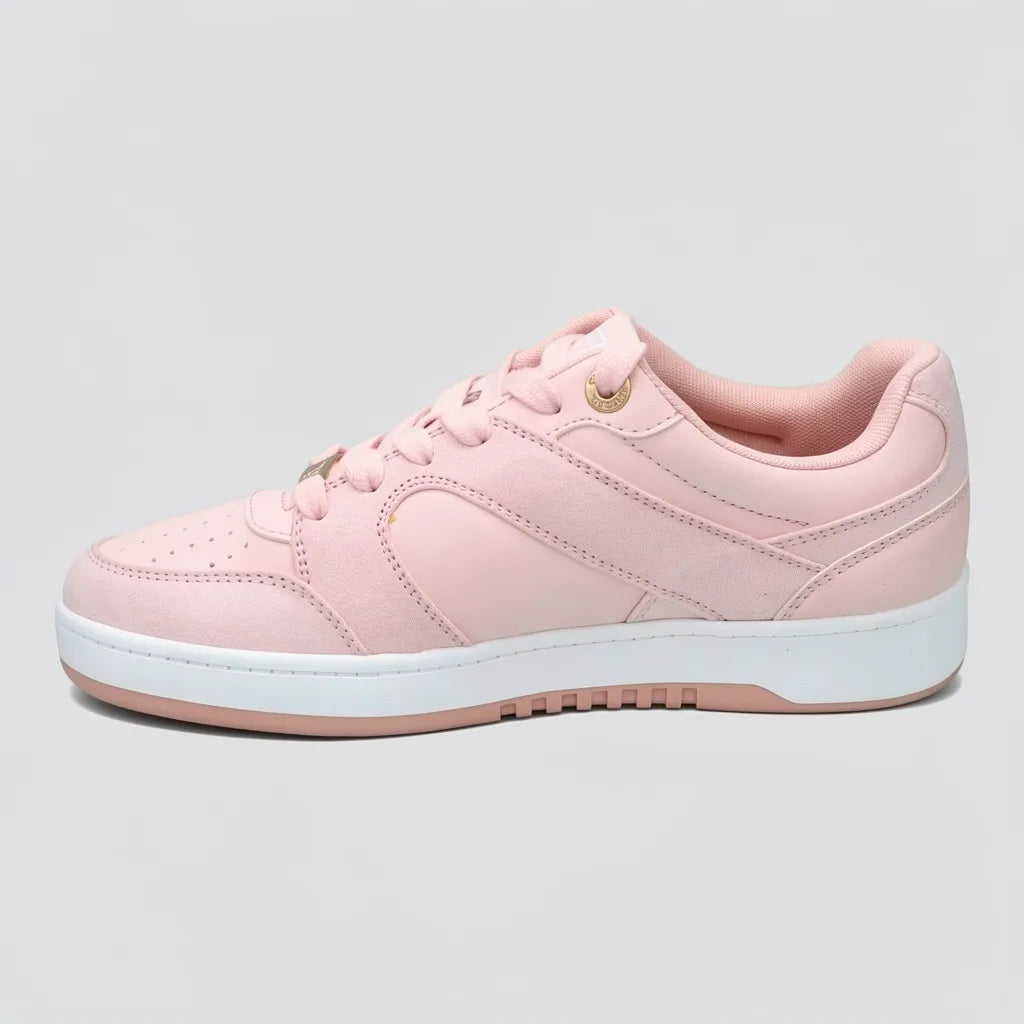 Guess Tenis Urbano Rosado Placa Dorado Cintas Suela Blanca/ Rosado | Photo Studio AI | 2