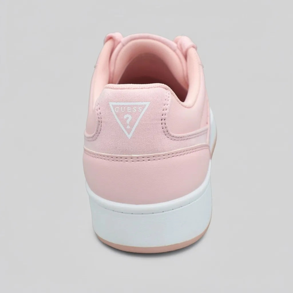Guess Tenis Urbano Rosado Placa Dorado Cintas Suela Blanca/ Rosado | Photo Studio AI | 4