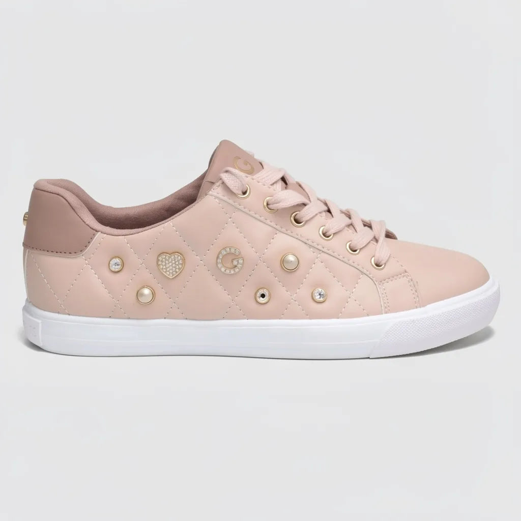 GBG Tenis Moderno Palo Rosa Dijes N/A Lateral Suela Blanca | Photo Studio AI | 1