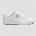 GBG Tenis Minimal Blanco Textura Guess Dorado Todo Suela Blanca | Photo Studio AI | 1