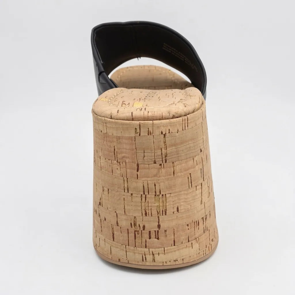 Madden Girl Sandalia Plataforma Negro N/A Café N/A Suela Corcho | Photo Studio AI | 4