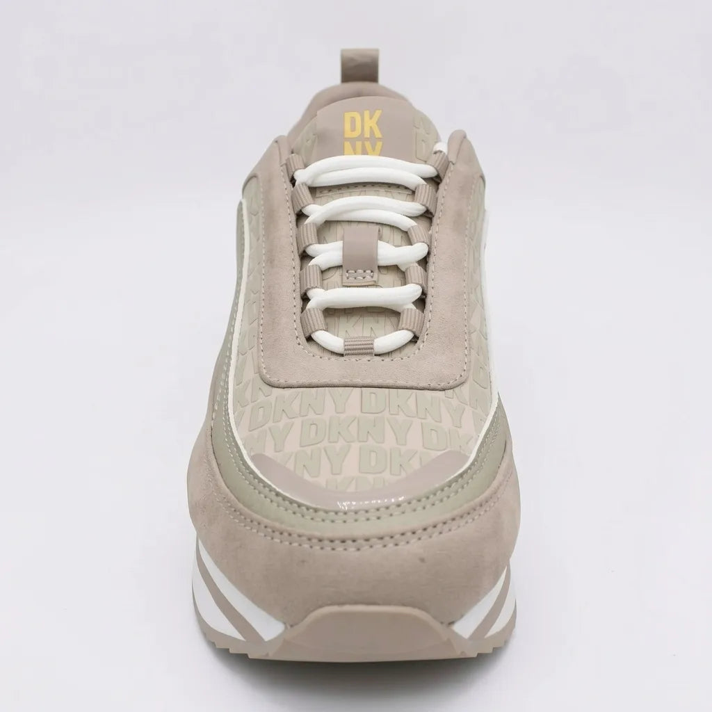 DKNY Tenis Deportivo/ Casual Beige Placa N/A Talón Suela Blanca/ gris | Photo Studio AI | 5