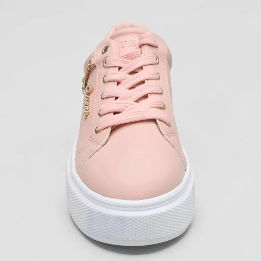 Guess Tenis Plataforma Rosado Cadena Dorado Lateral Suela Blanca | Photo Studio AI | 4