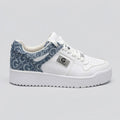 GBG Tenis Plataforma Blanco Estampado G Azul Lateral y Talón Suela Blanca | Photo Studio AI | 1