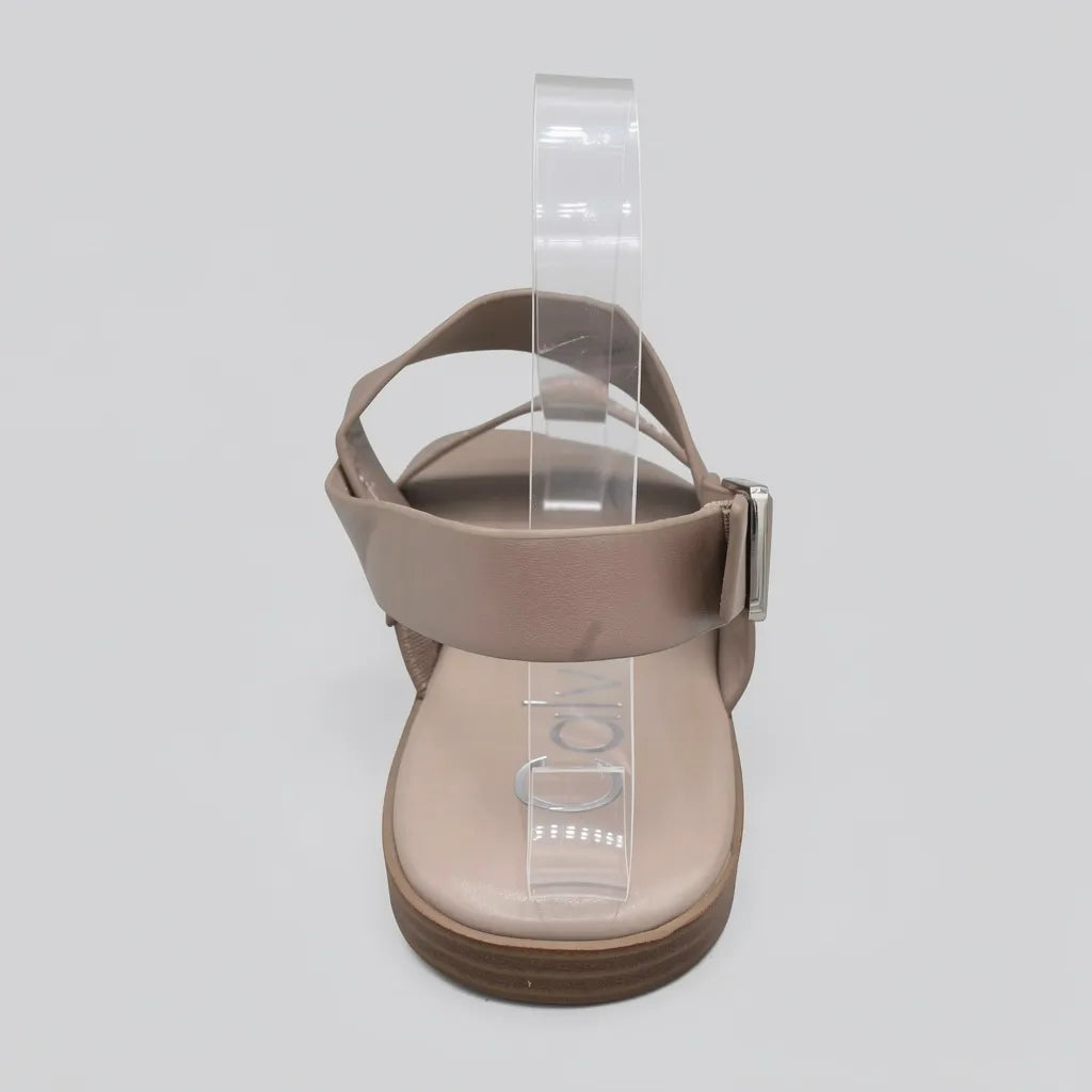 Calvin Klein Sandalia Tiras Beige Estampado N/A Empeine Suela Beige | Photo Studio AI | 4