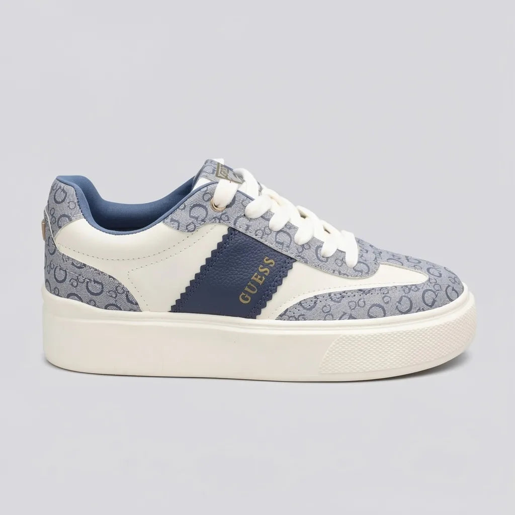Guess Tenis Plataforma Blanco Estampado G Celeste/ Azul Talón y Punta Suela Blanca